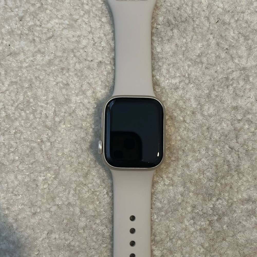 Apple Watch Series 8 41mm case Aluminum